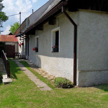 Holiday Home Ujezd Svateho Krize By Interhome Bela nad Radbuzou Luaran gambar